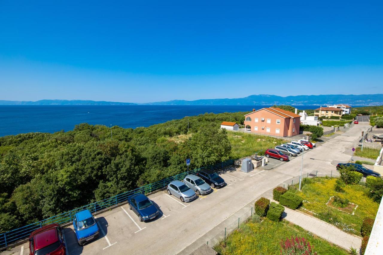 Apartment Kvarner View كوسترينا المظهر الخارجي الصورة