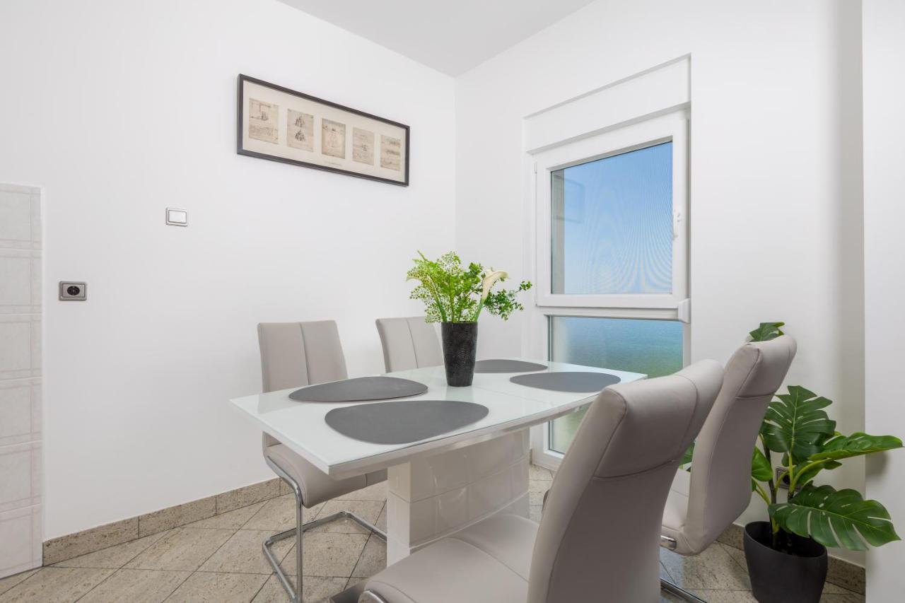 Apartment Kvarner View كوسترينا المظهر الخارجي الصورة